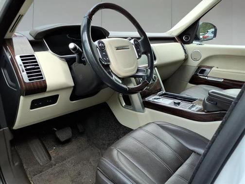 2017 Land Rover Range Rover 3.0L Supercharged HSE