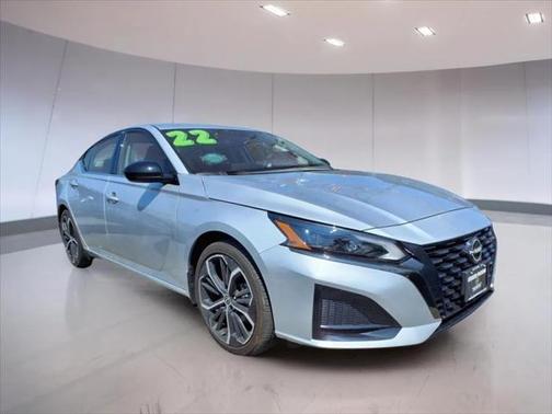 2023 Nissan Altima SR FWD