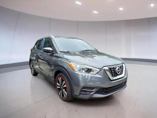 2019 Nissan Kicks SV