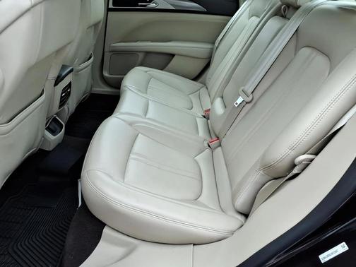 2020 Lincoln MKZ Standard