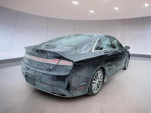 2020 Lincoln MKZ Standard