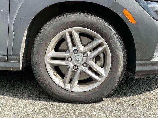 Ecotronic Gray 2023 Hyundai KONA SE