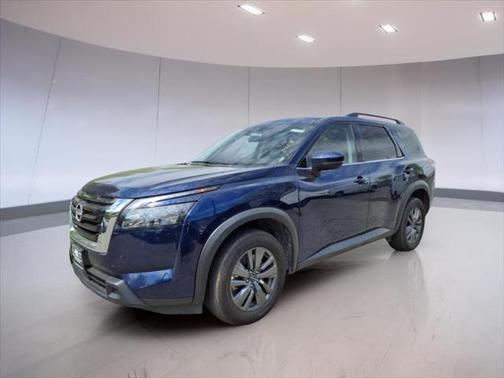 2024 Nissan Pathfinder SV 4WD