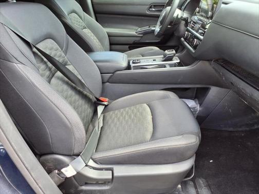 2024 Nissan Pathfinder SV 4WD