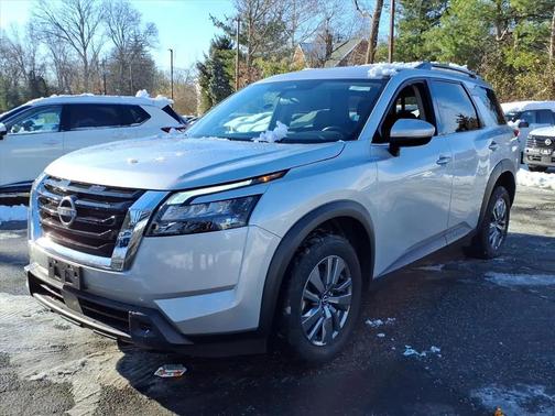 2025 Nissan Pathfinder SV 4WD