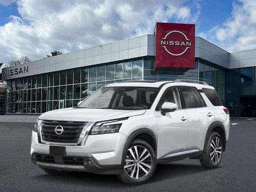 2025 Nissan Pathfinder Platinum 4WD