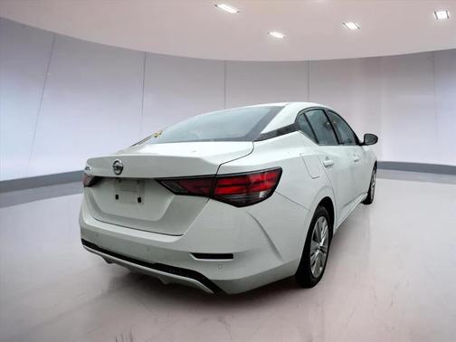 2022 Nissan Sentra S