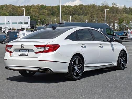 2022 Honda Accord Touring 2.0T