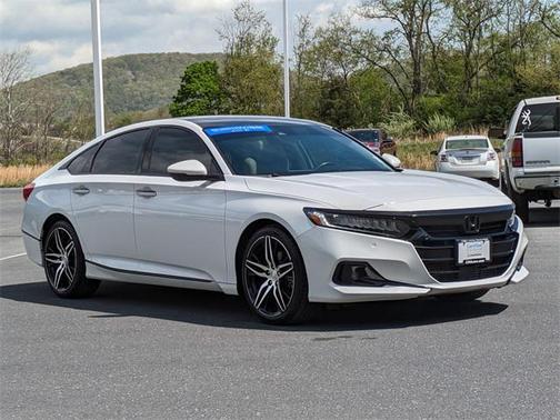 2022 Honda Accord Touring 2.0T