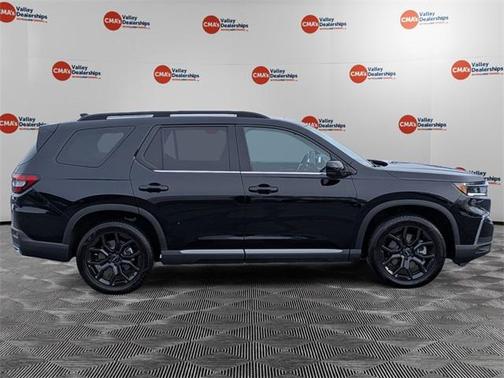 2025 Honda Pilot Touring 8-Passenger