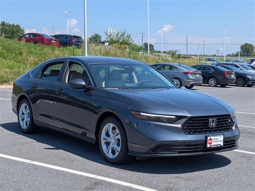 2025 Honda Accord LX 1.5T
