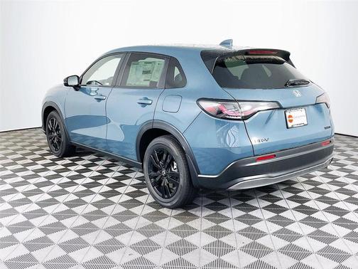 Nordic Forest Pearl 2026 Honda HR-V AWD Sport