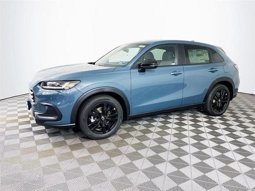 Nordic Forest Pearl 2026 Honda HR-V AWD Sport