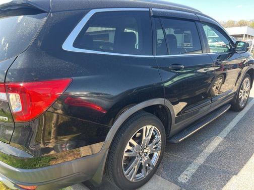 Black Metallic 2020 Honda Pilot EX-L