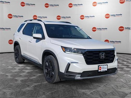 2025 Honda Pilot Touring 8-Passenger