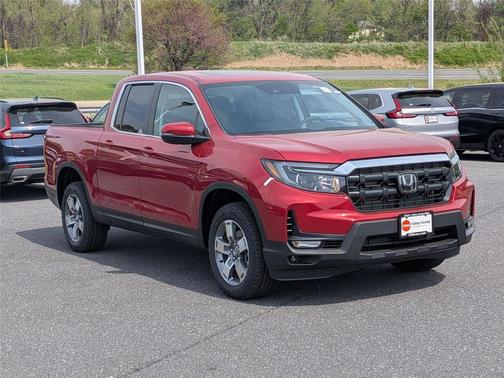 Radiant Red Metallic II 2026 Honda Ridgeline RTL