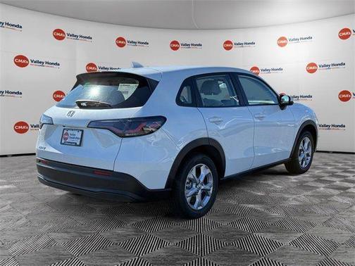 2025 Honda HR-V LX