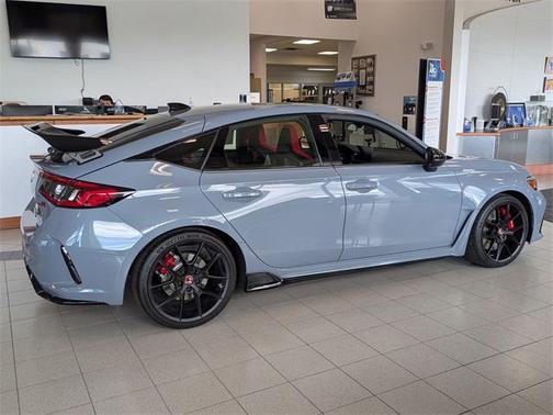 2025 Honda Civic Type R Base