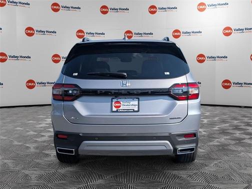 2025 Honda Pilot Touring 8-Passenger