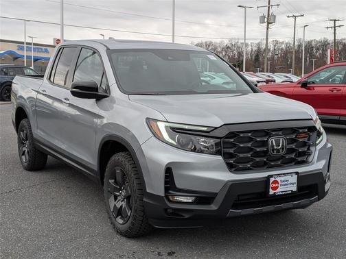 Solar Silver Metallic 2026 Honda Ridgeline TrailSport
