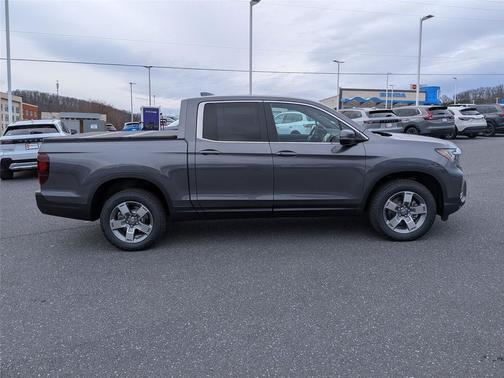 Modern Steel Metallic 2026 Honda Ridgeline RTL
