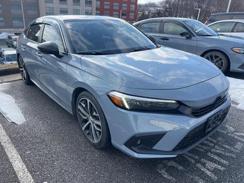 2022 Honda Civic Touring