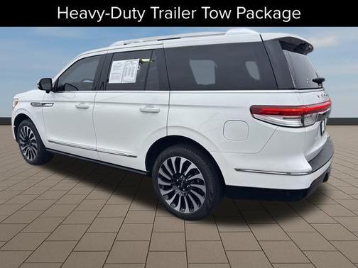 2023 Lincoln Navigator Black Label
