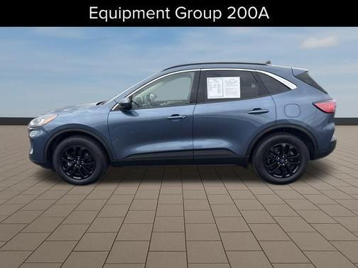 2020 Ford Escape SE