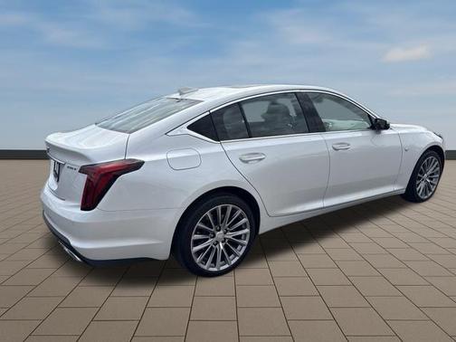2022 Cadillac CT5 Premium Luxury RWD