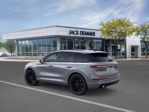 2025 Lincoln Corsair Premiere