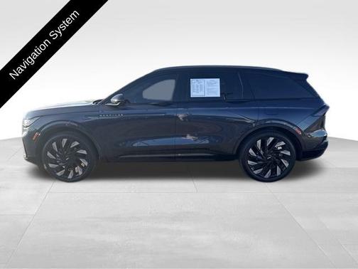 2024 Lincoln Nautilus Reserve