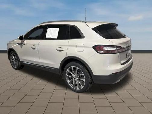 2021 Lincoln Nautilus Reserve