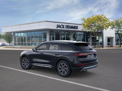 2025 Lincoln Corsair Premiere
