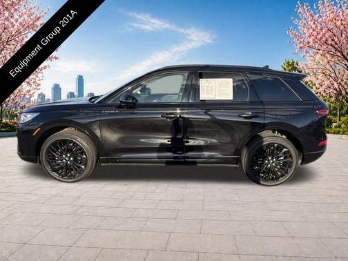INFINITE BLACK MET CC 2023 Lincoln Corsair RESERVE