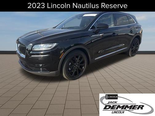2023 Lincoln Nautilus Reserve