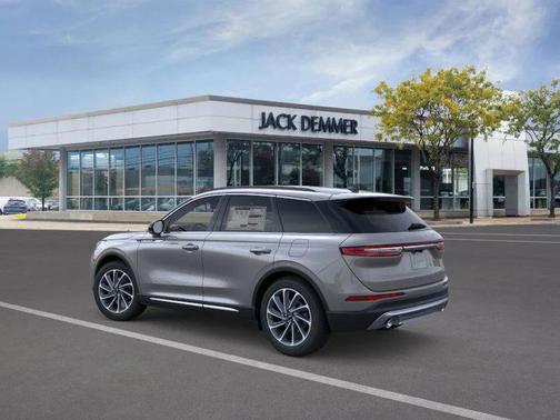 2026 Lincoln Corsair Premiere