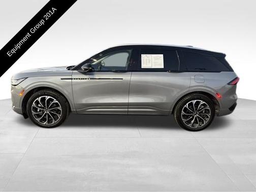 2024 Lincoln Nautilus RESERVE