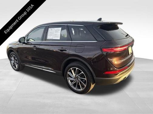 2023 Lincoln Corsair Standard