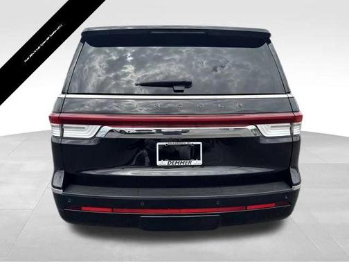 2022 Lincoln Navigator Black Label