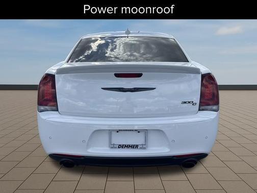 2023 Chrysler 300 C