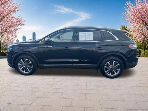INFINITE BLACK MET CC 2023 Lincoln Nautilus STANDARD