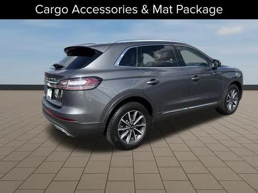 2022 Lincoln Nautilus Standard