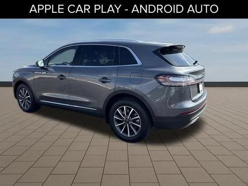 2022 Lincoln Nautilus Standard