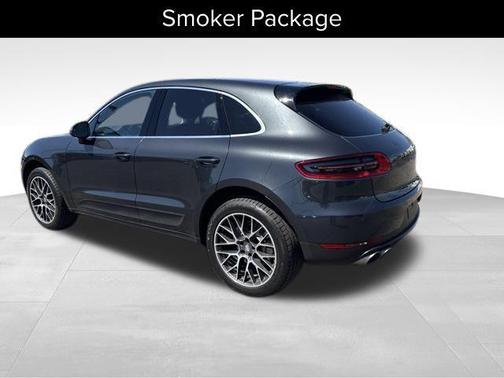2018 Porsche Macan Base