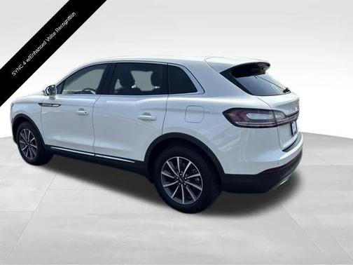 2022 Lincoln Nautilus Standard