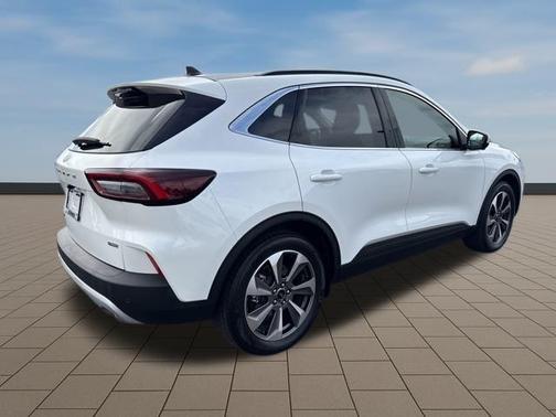 2023 Ford Escape Platinum