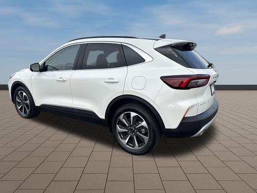 2023 Ford Escape Platinum