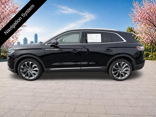INFINITE BLACK MET CC 2023 Lincoln Nautilus RESERVE