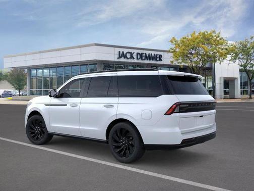 2025 Lincoln Navigator Reserve