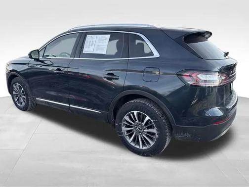 2023 Lincoln Nautilus STANDARD